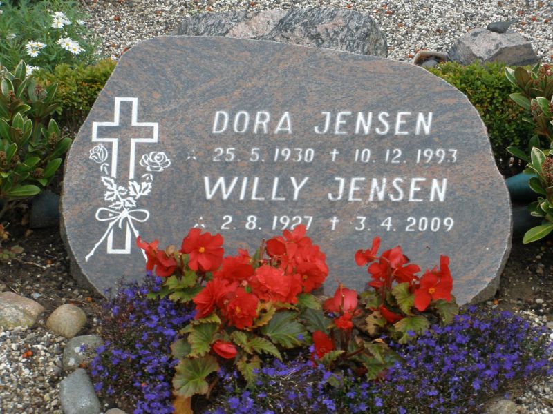 Dora  Jensen.JPG